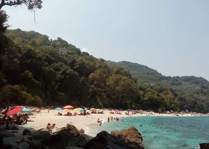 Elias & * Agios Ioannis (Thessaly)