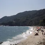 Διαμέρισμα Elias & Near Papa Nero