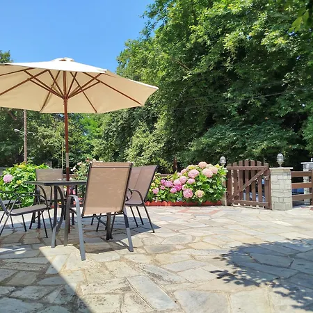 Elias & Άγιος Ιωάννης