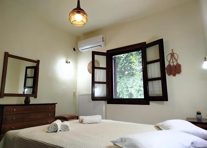 Elias & * Άγιος Ιωάννης